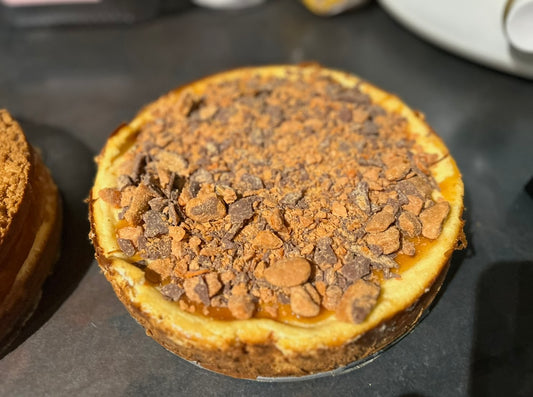 Butterfinger Crunch Cheesecake
